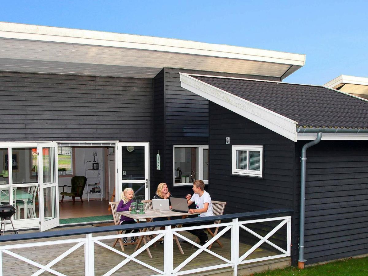 4 Person Holiday Home In Gudhjem Quarto foto